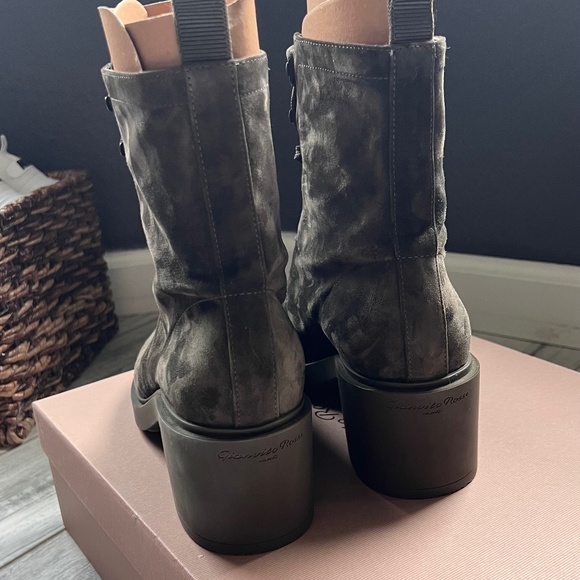 Gianvito Rossi  Block-Heel Suede Combat Boots Dark Olive size 39 - Picture 7 of 11